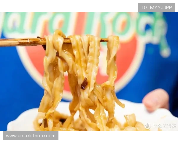 鸭脖乐鱼美味佳肴推荐，带你品味地道的休闲零食体验